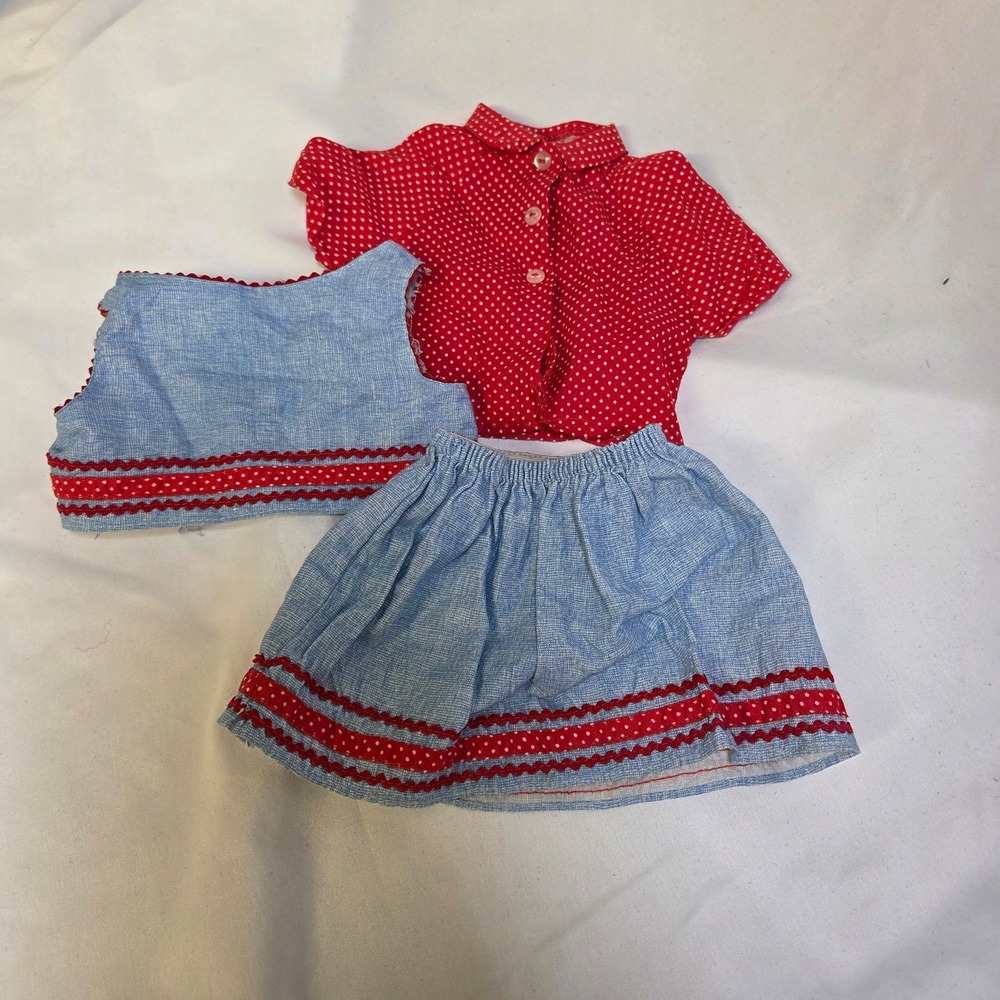 Mattel Charmin Chatty doll outfit called "Let's Go Shopping"